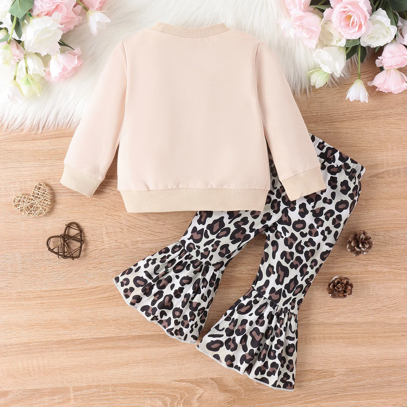 2-piece Baby Girl Letters Top and Leopard Pants Set for Wholesale - Item 240111110