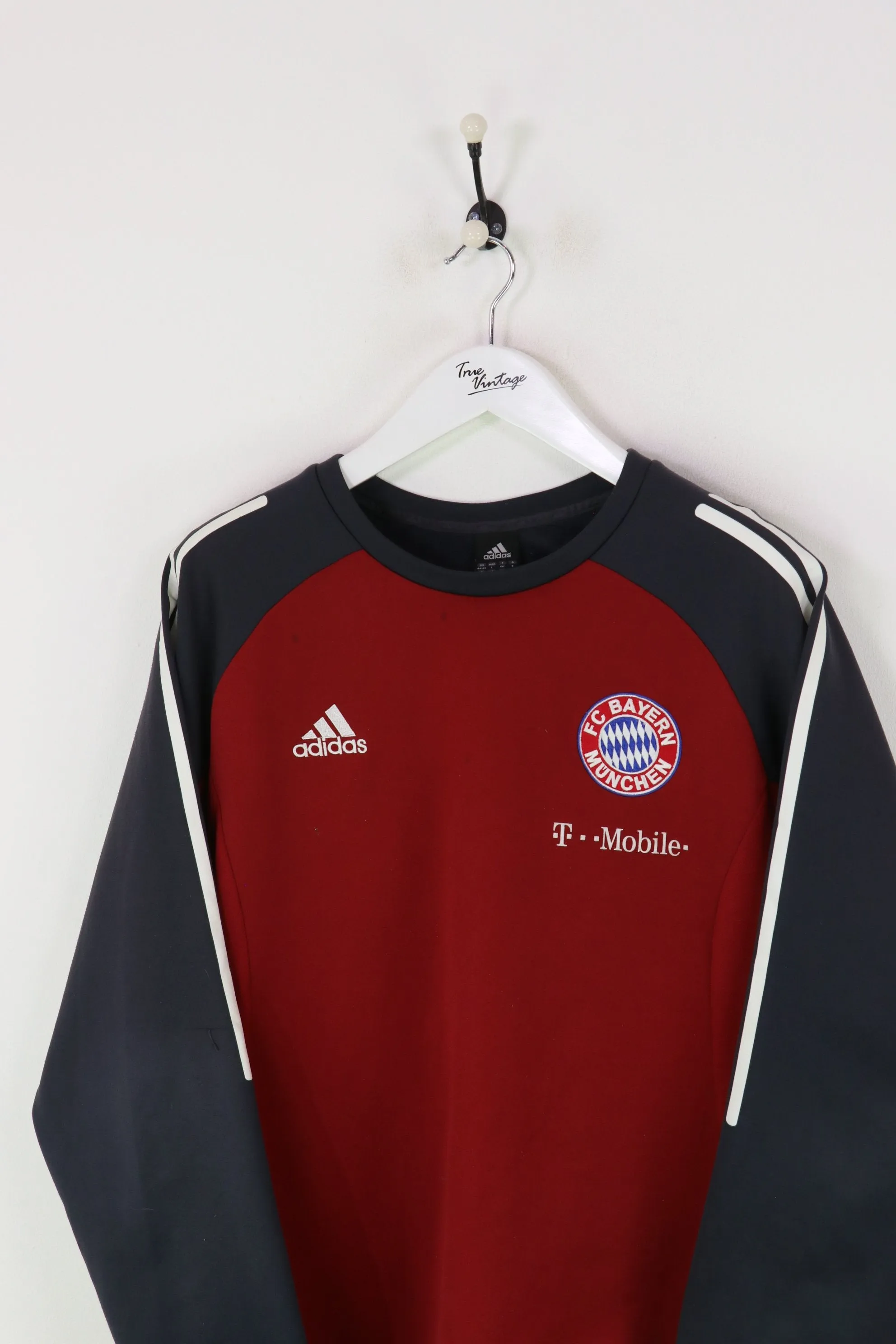 Bayern Munich sweatshirt - red/charcoal - size large in Adidas