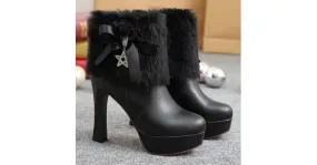 High heels boots in black with gold star, ankle fur