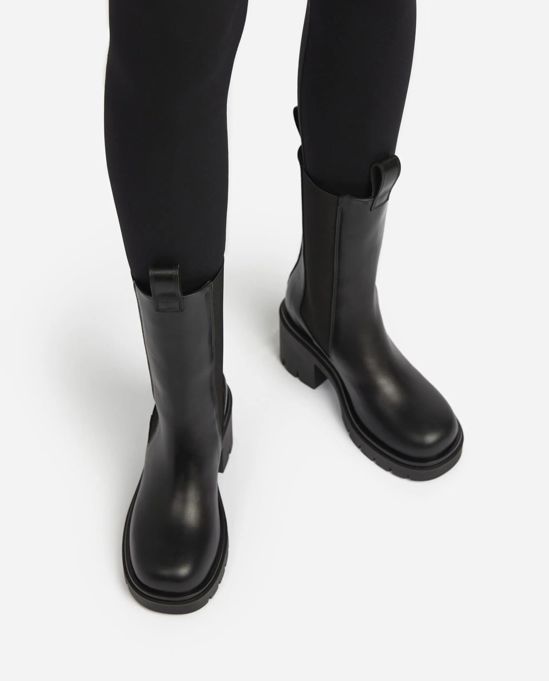 Black Leather Chelsea Boots - Lulu