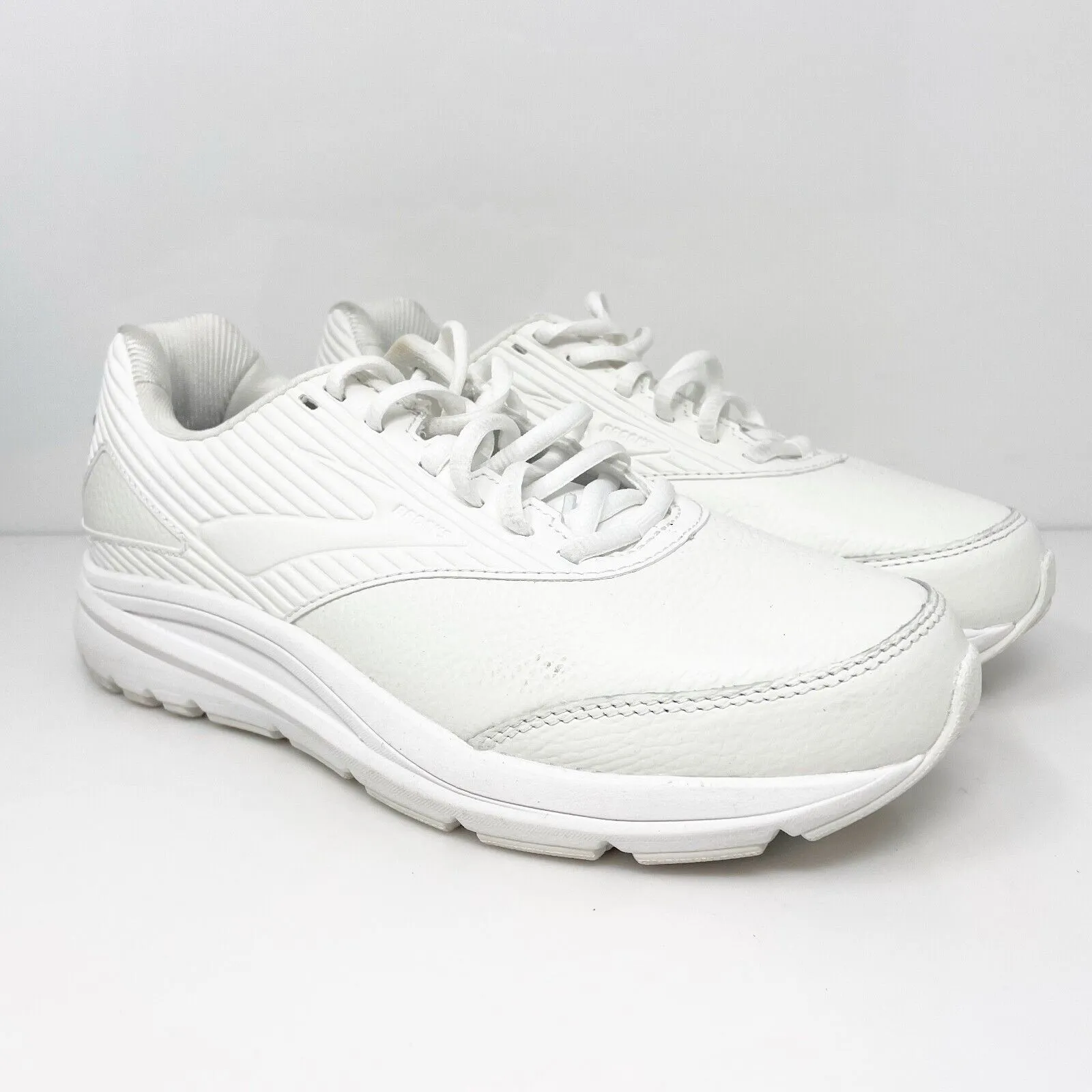 Brooks Womens Addiction Walker 2 1203071B142 White Running Shoes Sneakers 8.5 B