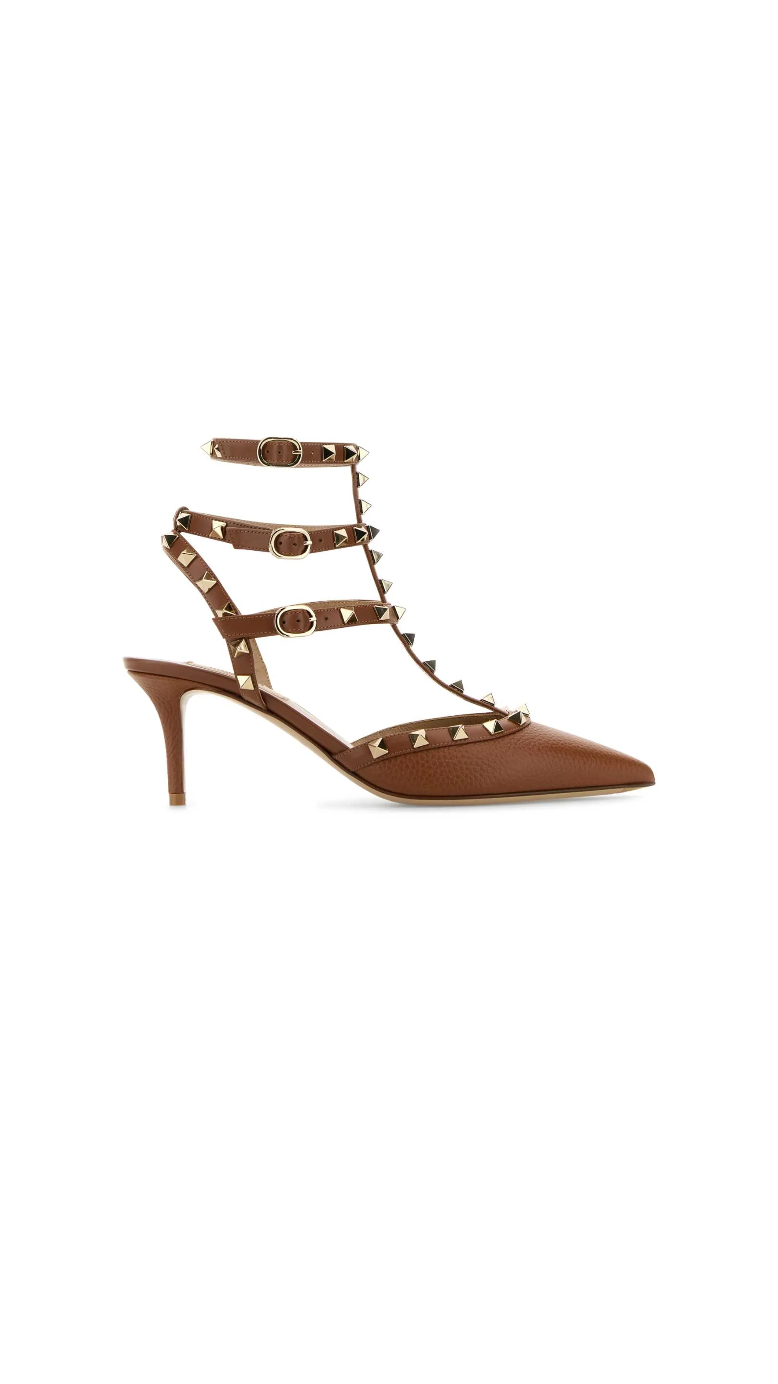 Brown Rockstud Leather Pumps