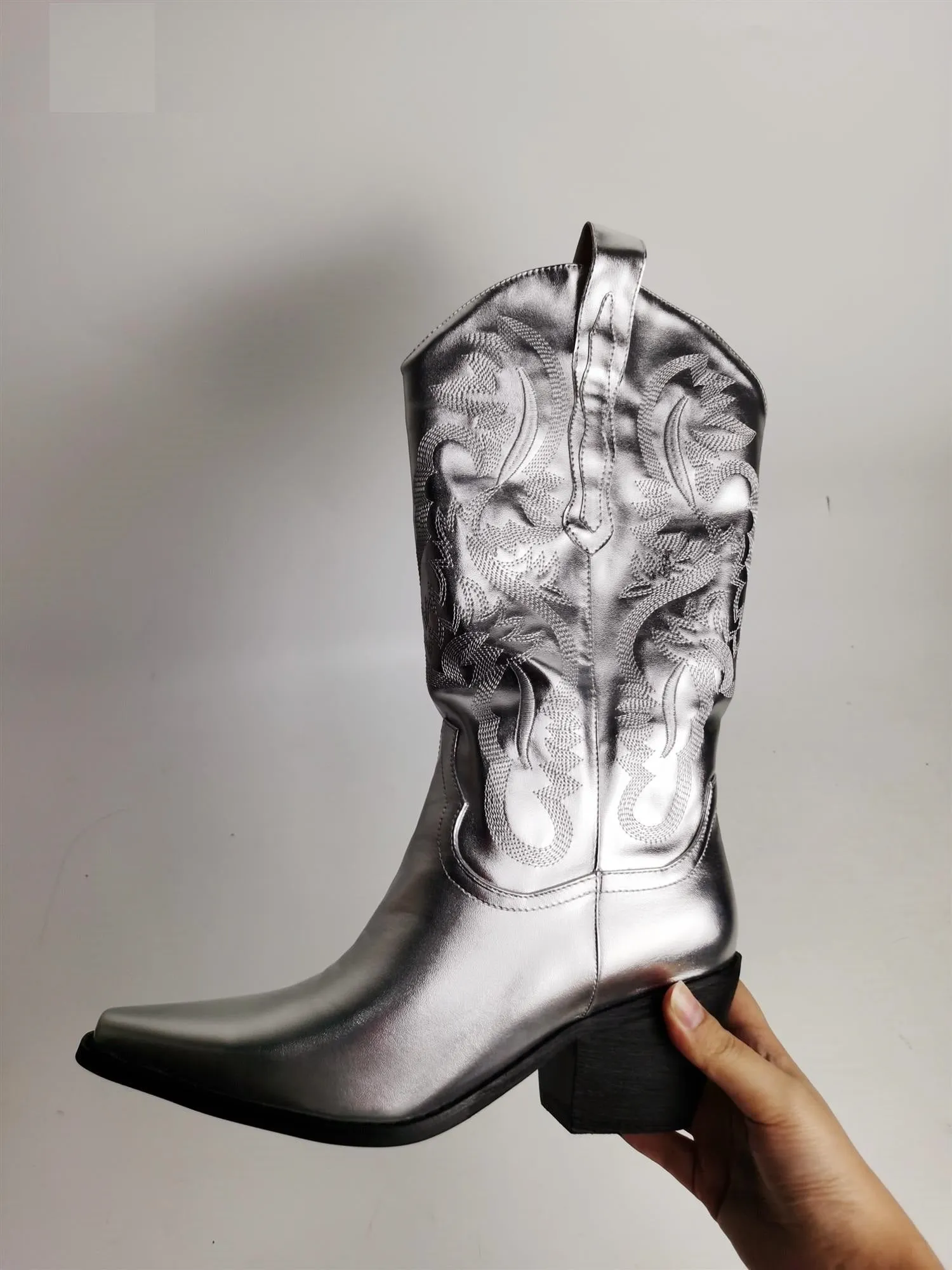 Shimmering Dance Cowgirl Boots