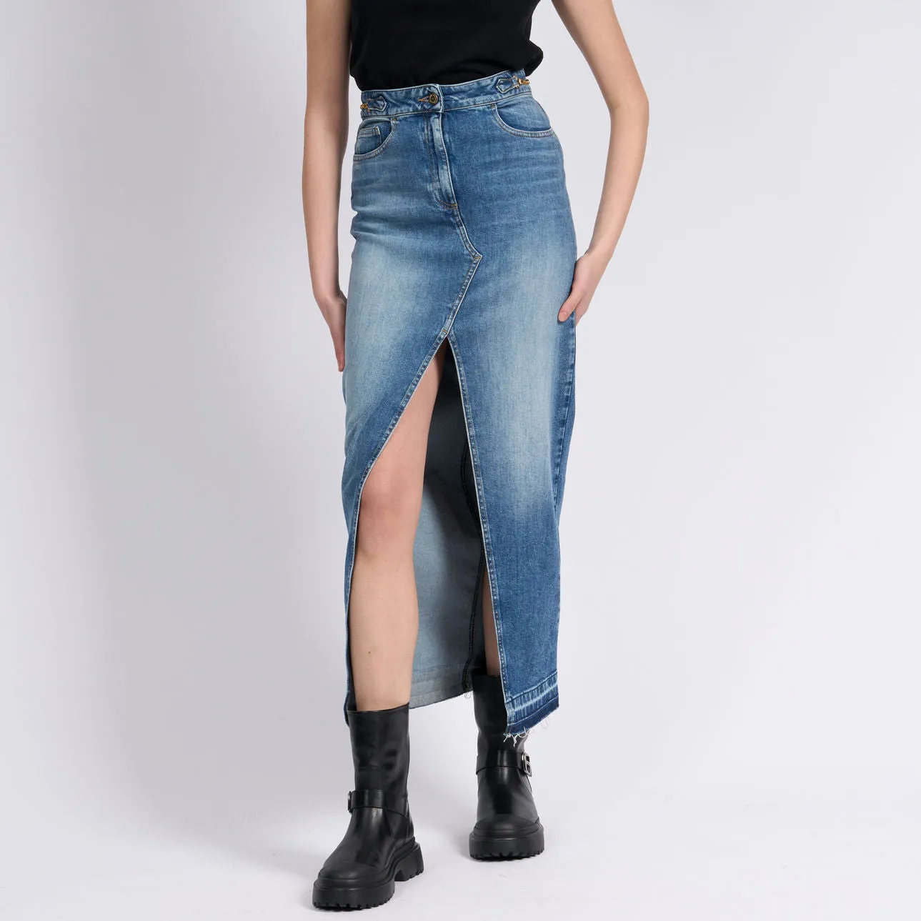 Elegant Elisabetta Franchi Long Denim Jeans