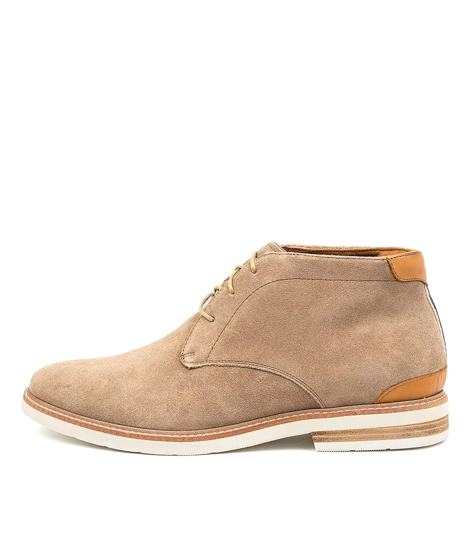 FLORSHEIM Highland Sand Chukka