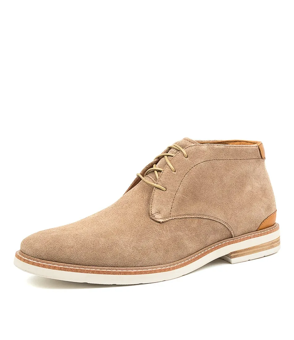 FLORSHEIM Highland Sand Chukka