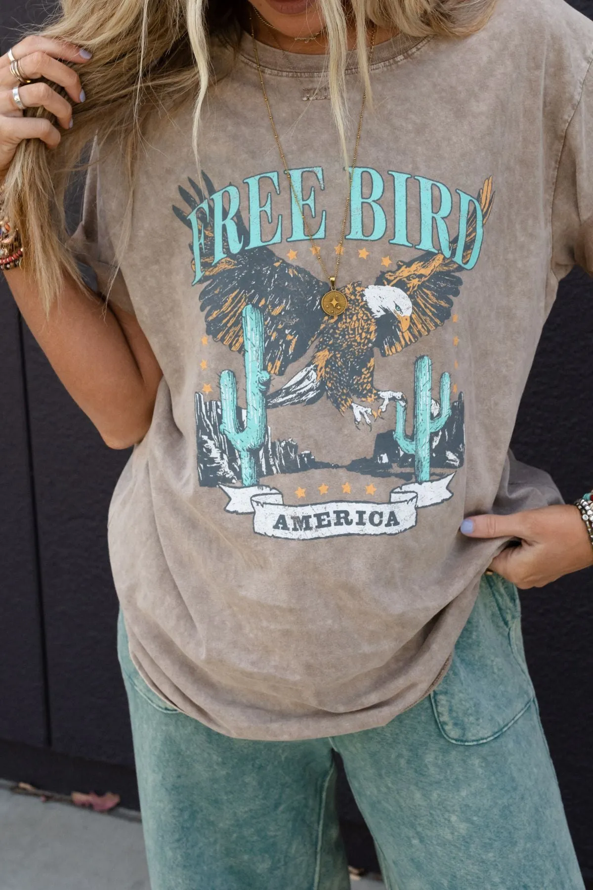 Fly Free T-Shirt - Mocha