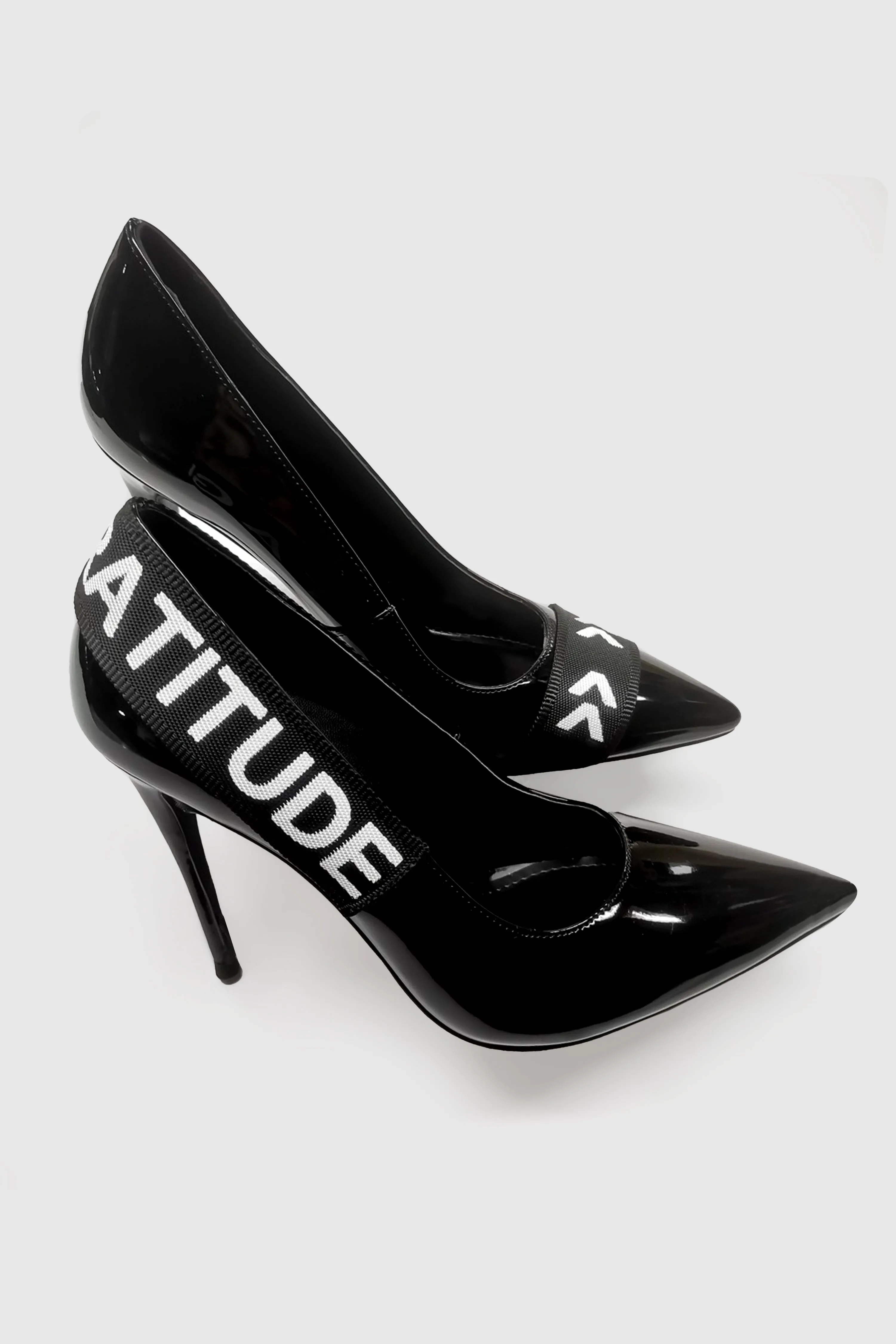 GRATITUDE PATENT LEATHER PUMPS