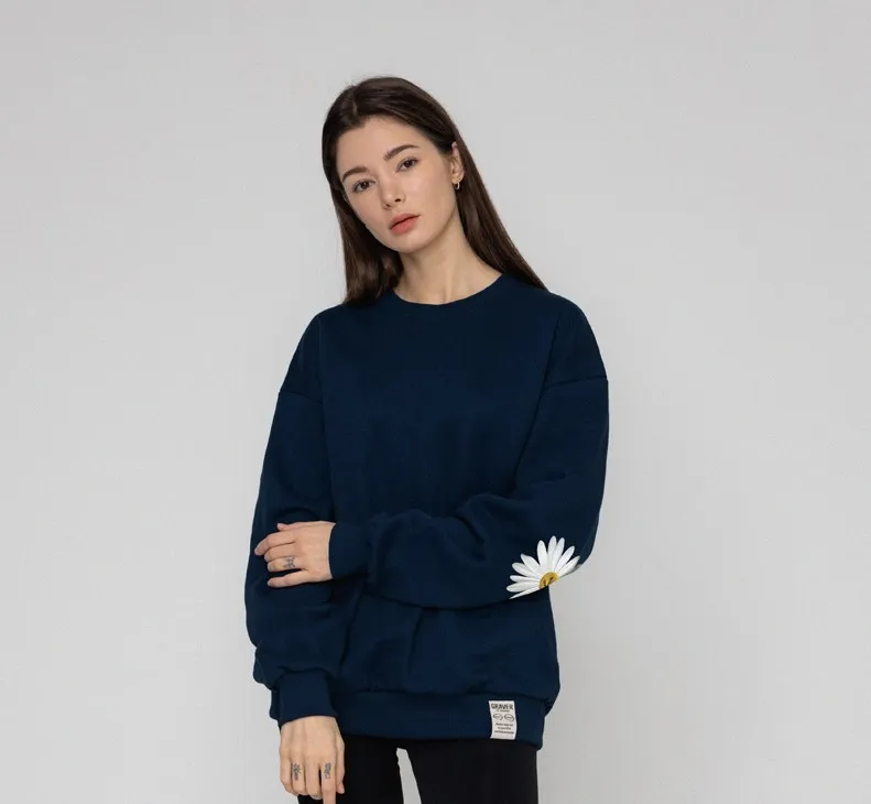 Graver Elbow Daisy Flower Sweatshirt