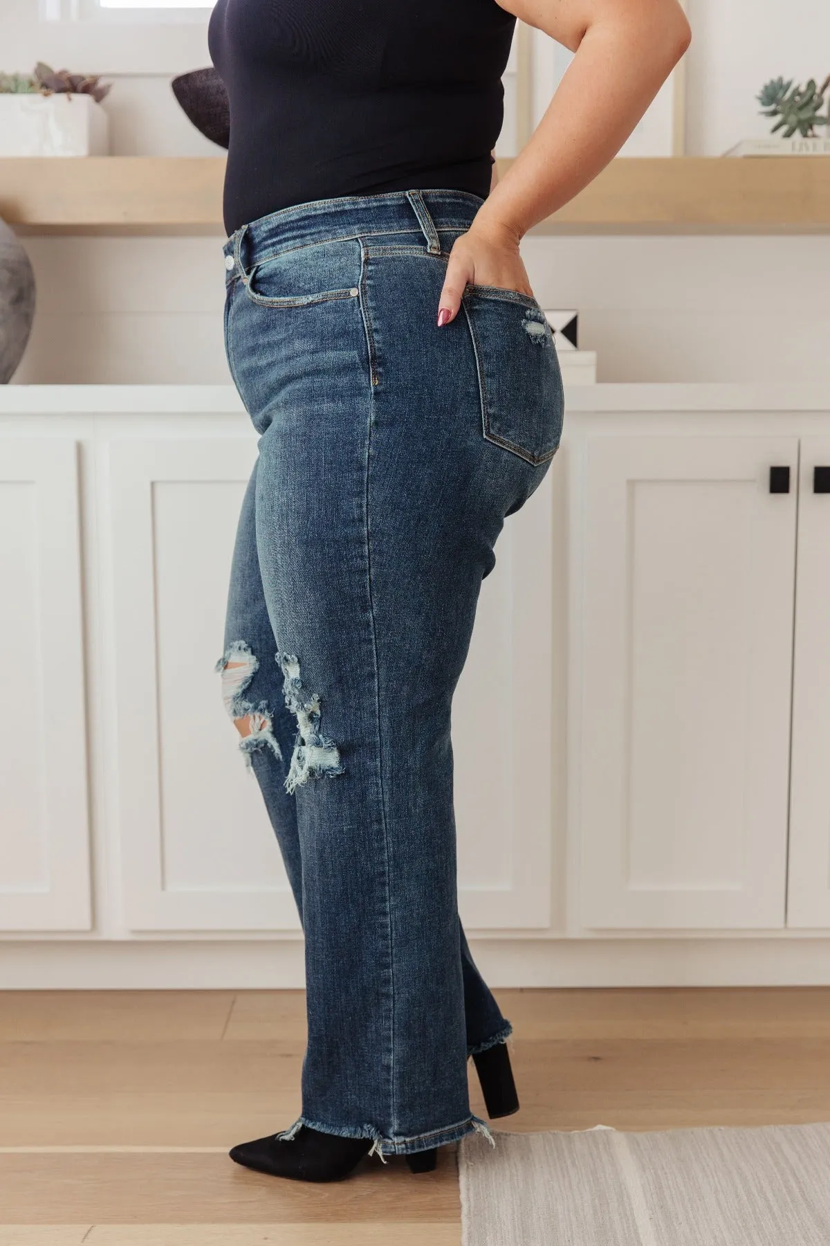 Classic High Rise 90's Dark Wash Jeans