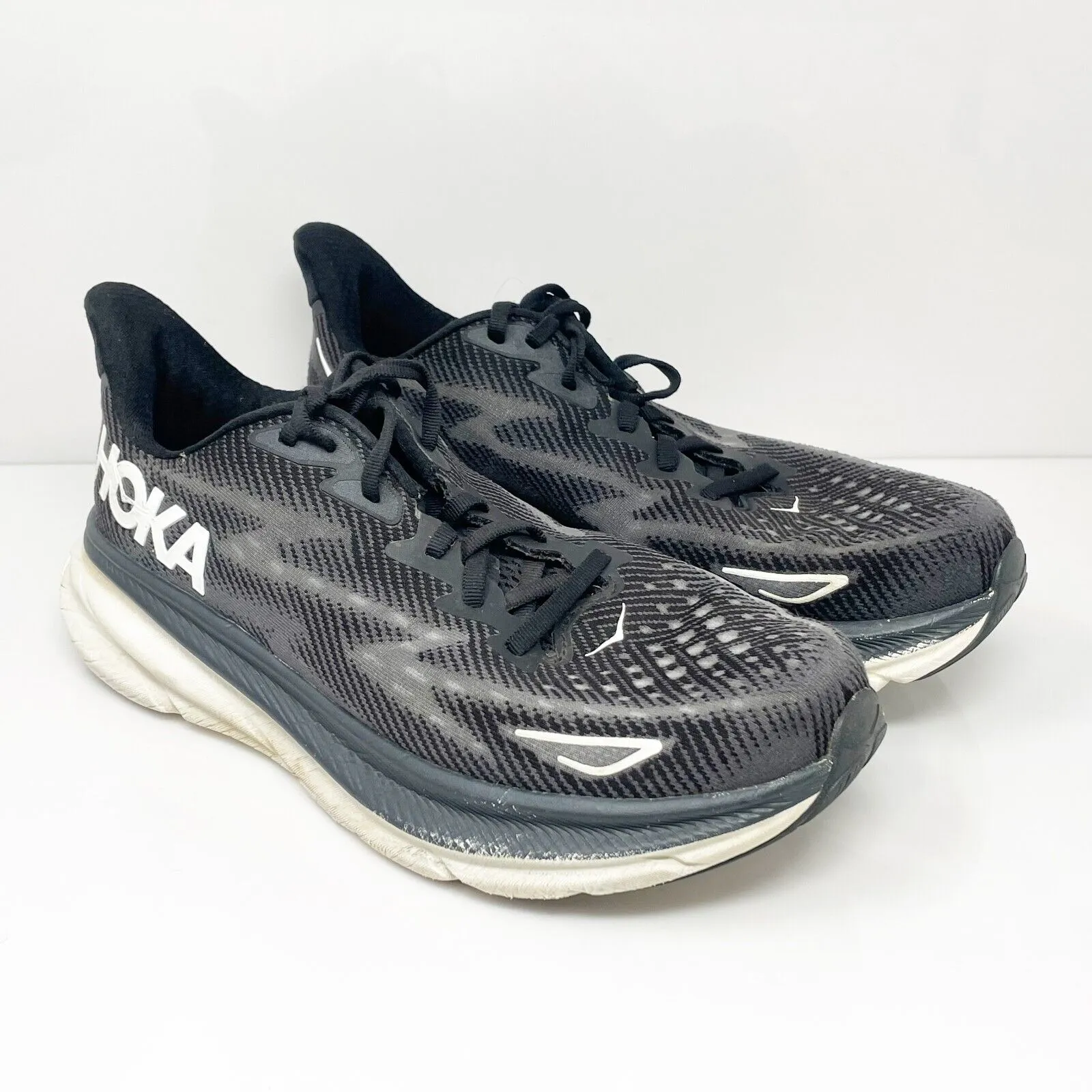 Hoka One One Mens Clifton 9 1127895 BWHT Black Running Shoes Sneakers Size 10 D