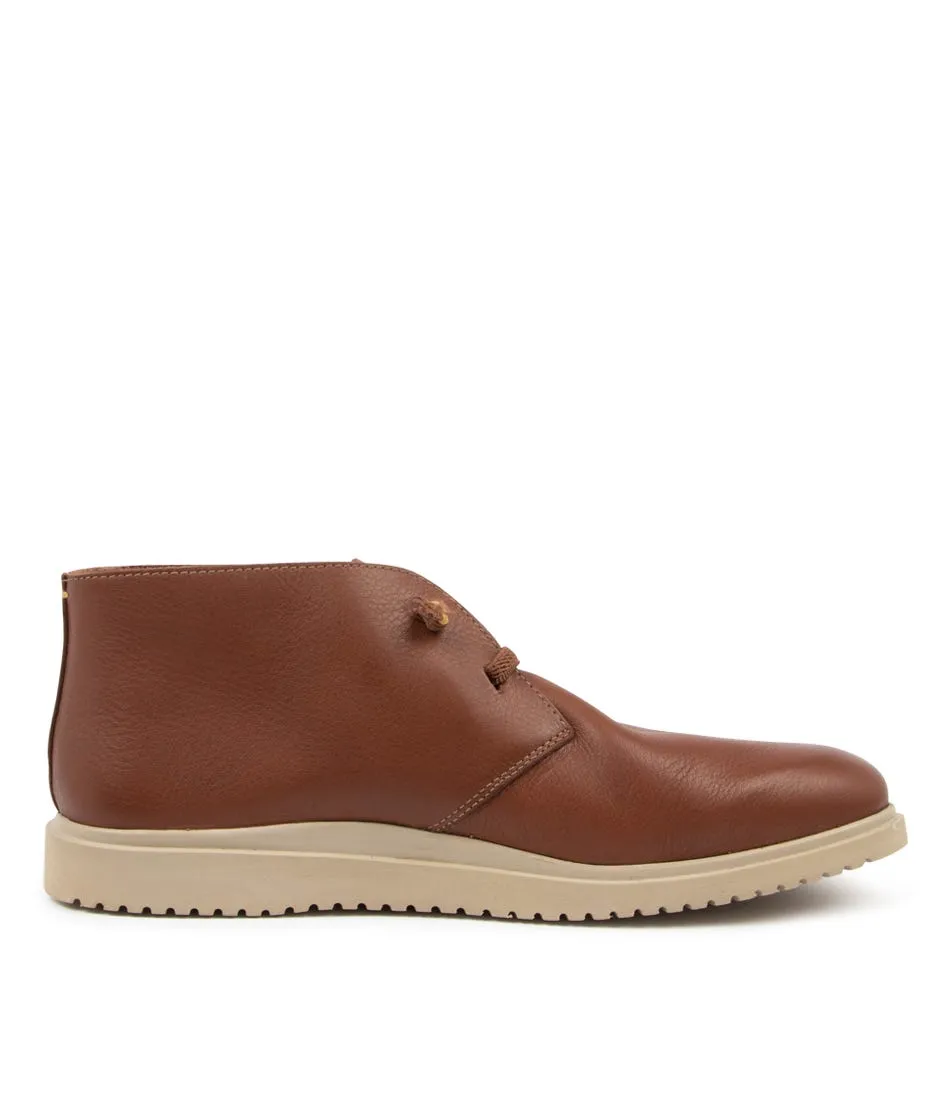 HUSH PUPPIES Everyday Chukka Cognac