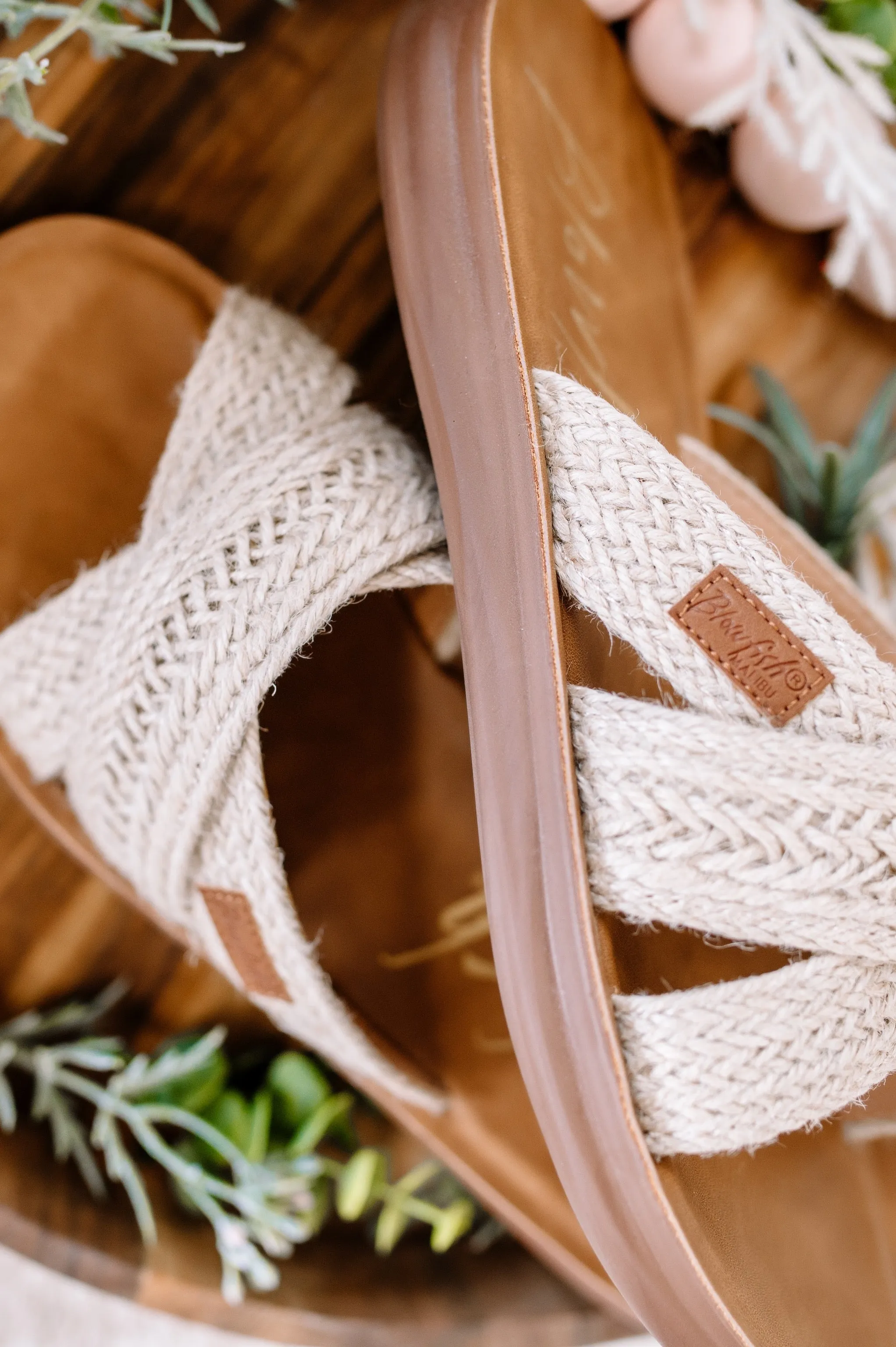 Jute Blowfish Sandal in Natural River