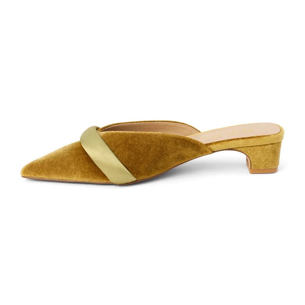 Kellan Pointed Toe Mules