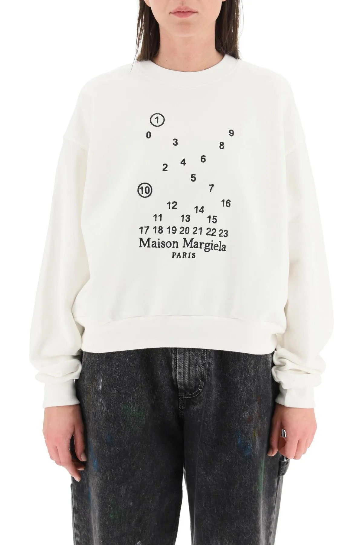 Logo Embroidery Sweatshirt