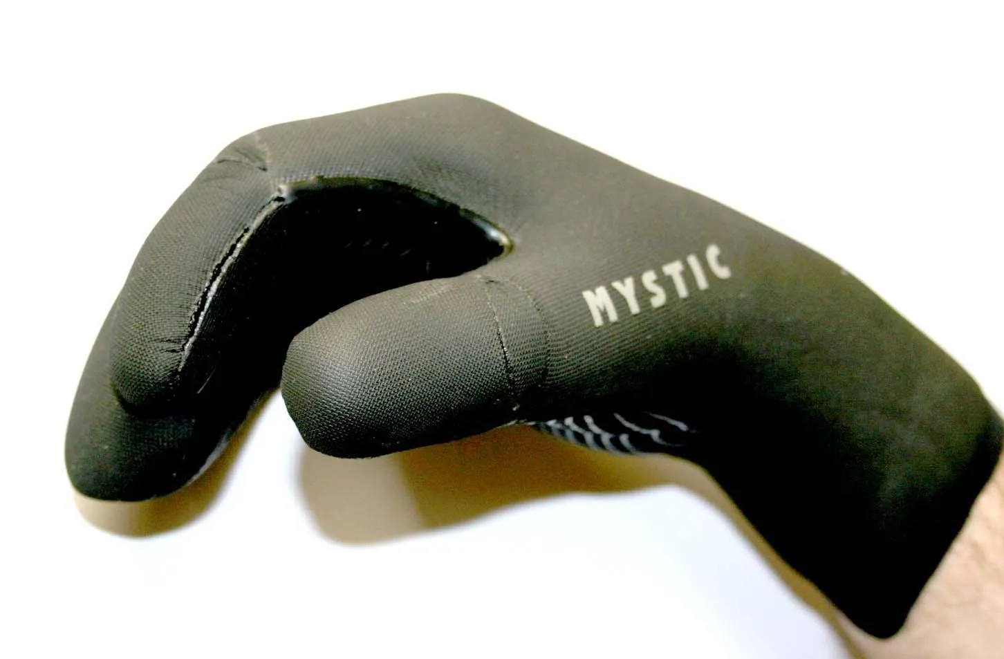 Mystic Supreme Winter Mitt Wetsuit Glove Lobster 5mm: Must-Have for Cold Water Surfing