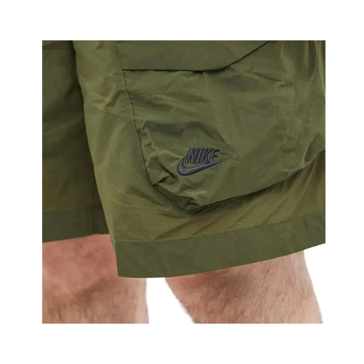 Nike Men's Sportswear Tech Essentials Woven Unlined Utility Shorts Rough Green