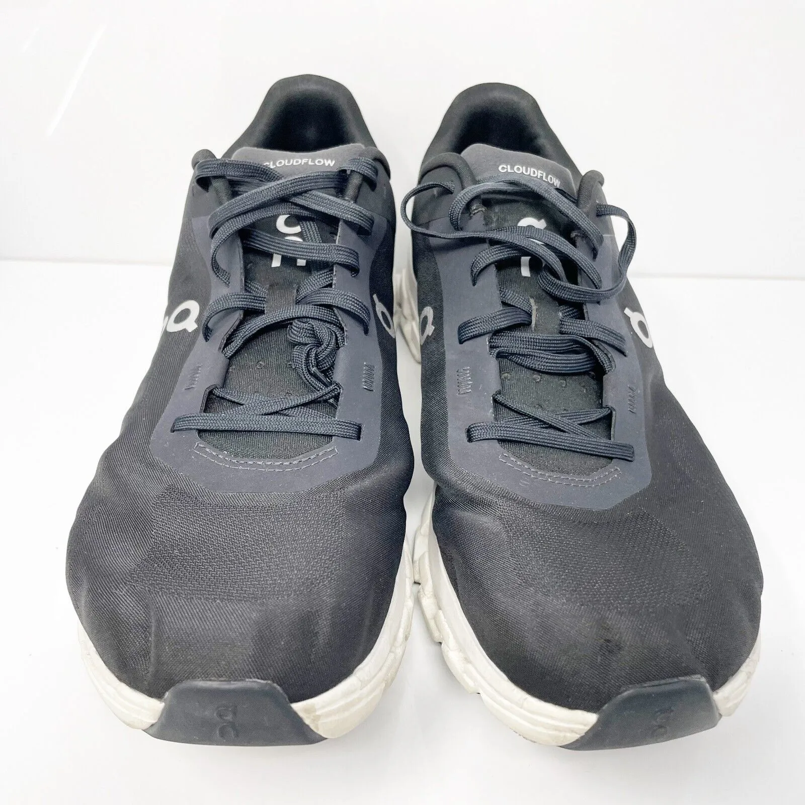 On Womens Cloudflow 4 Black Running Shoes Sneakers Size 11