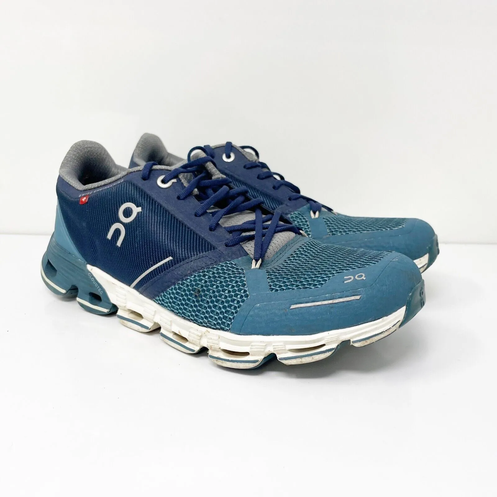 On Womens Cloudflyer Blue Running Shoes Sneakers Size 9