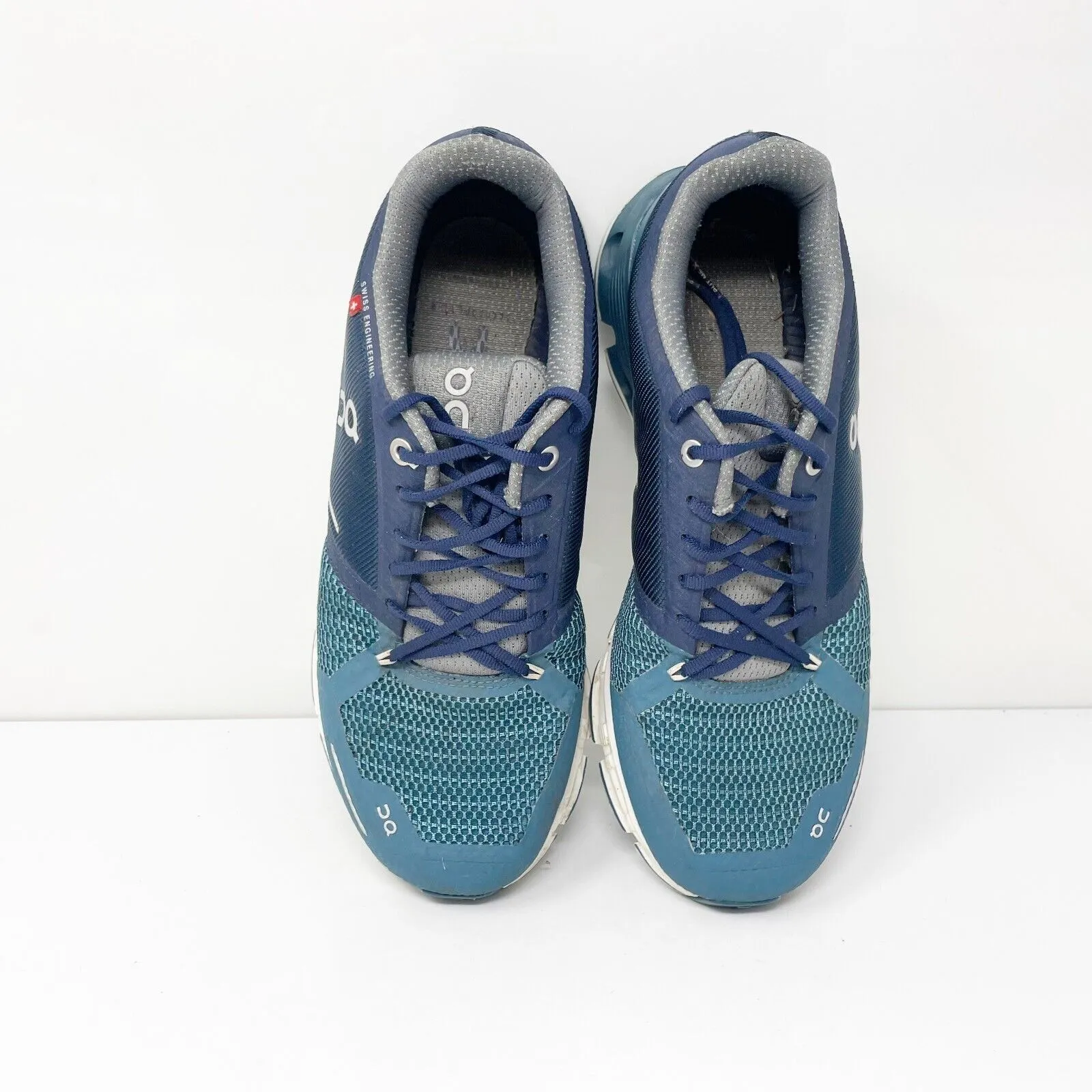 On Womens Cloudflyer Blue Running Shoes Sneakers Size 9