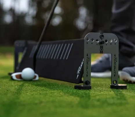 Putt Out Putting Plane Alignment Set