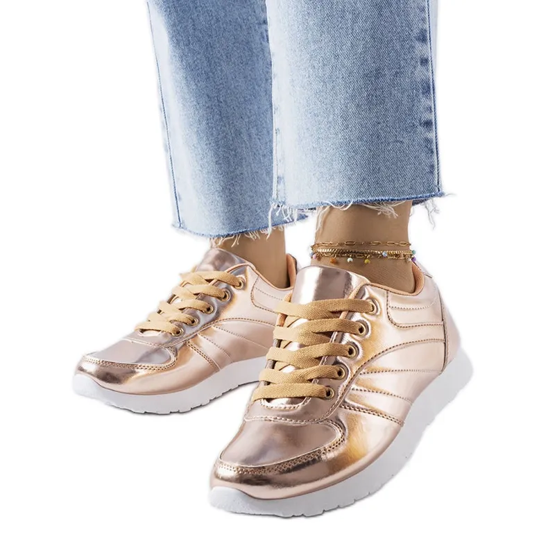 Quessy gold sneakers golden