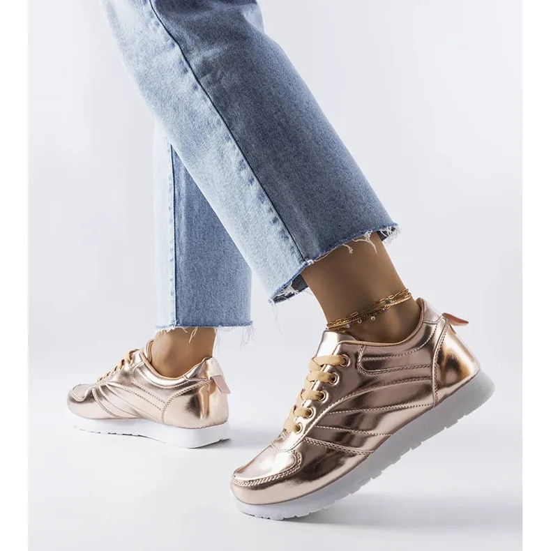 Quessy gold sneakers golden