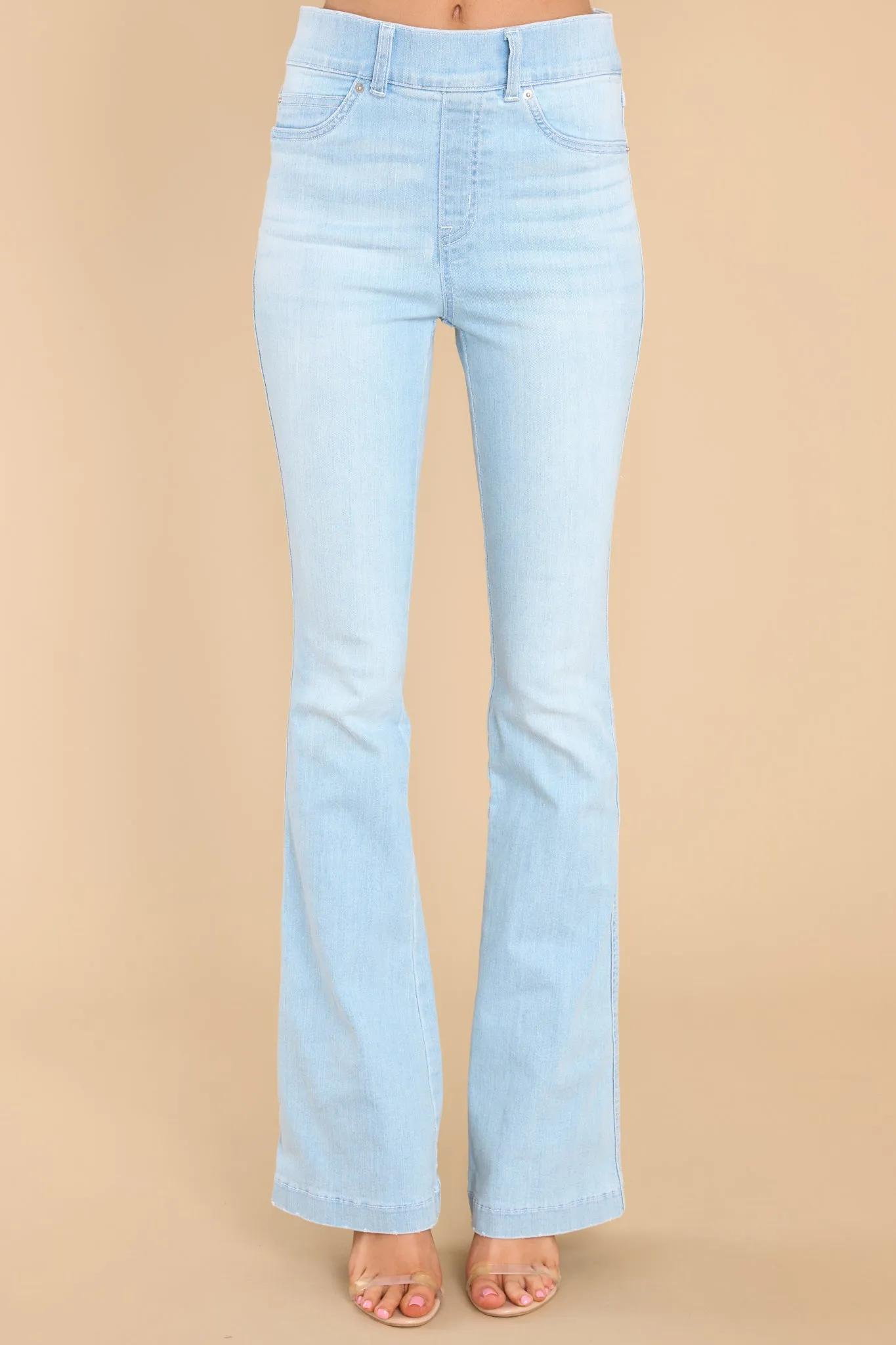 Retro Light Wash Pull On Stretch Flare Jeans