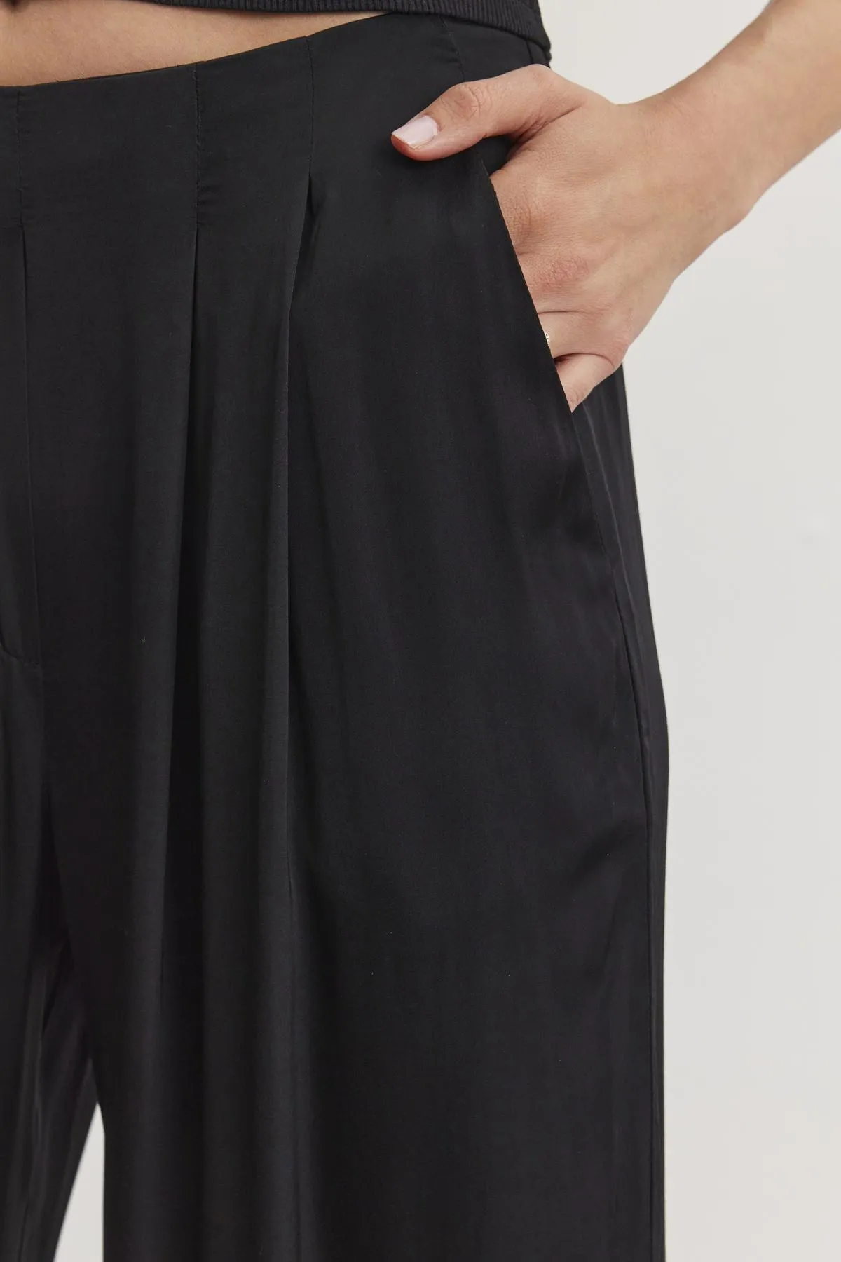 RHETTA SATIN TROUSERS IN BLACK