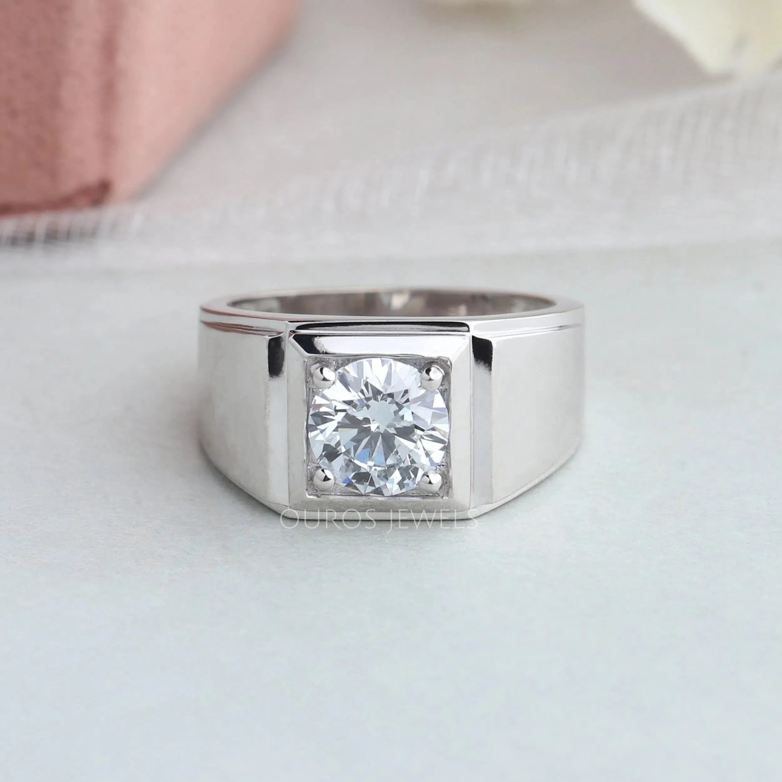 Round Cut Diamond  Engagement Ring For Men's