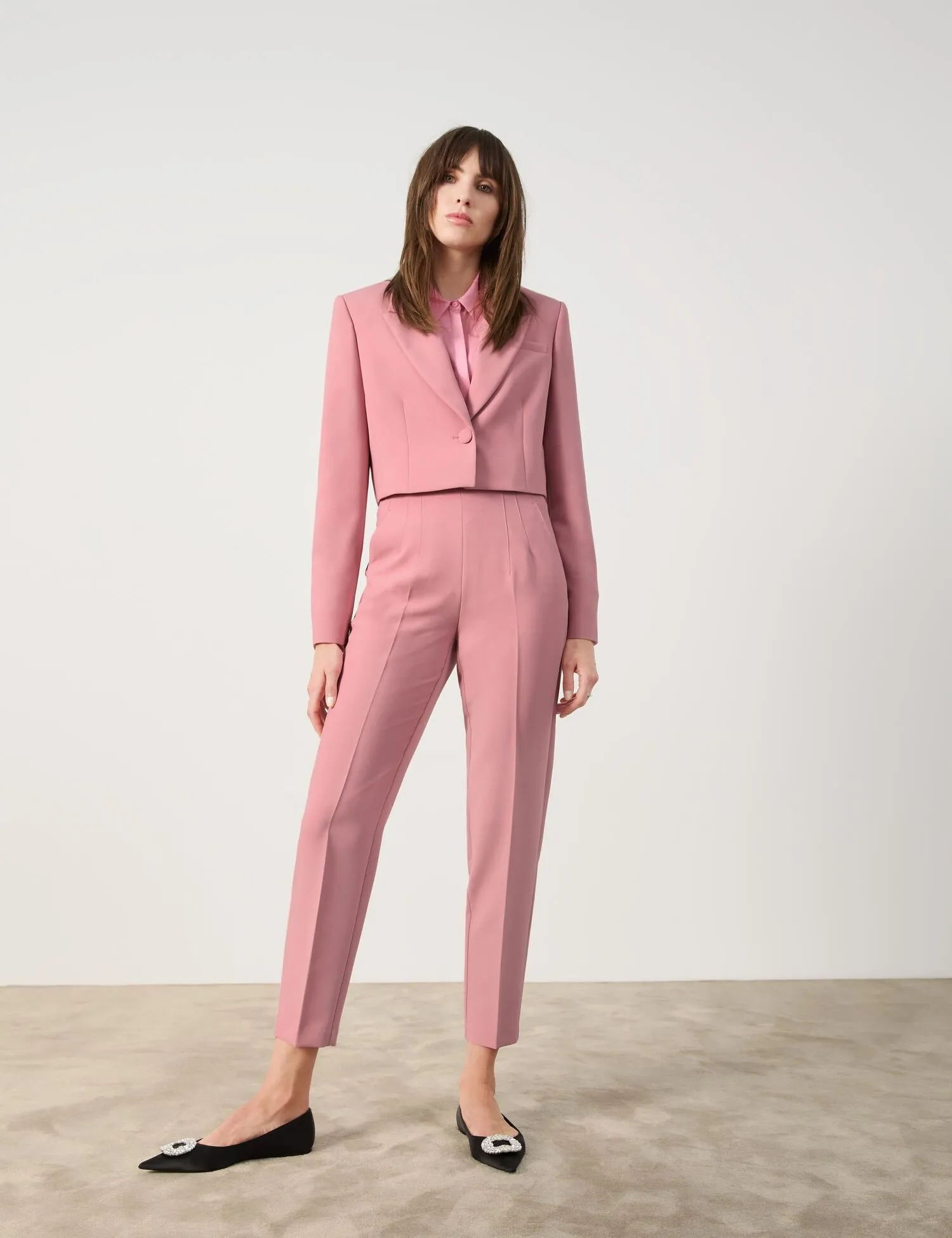 Sophisticated tailored fit 7/8 stretch trousers