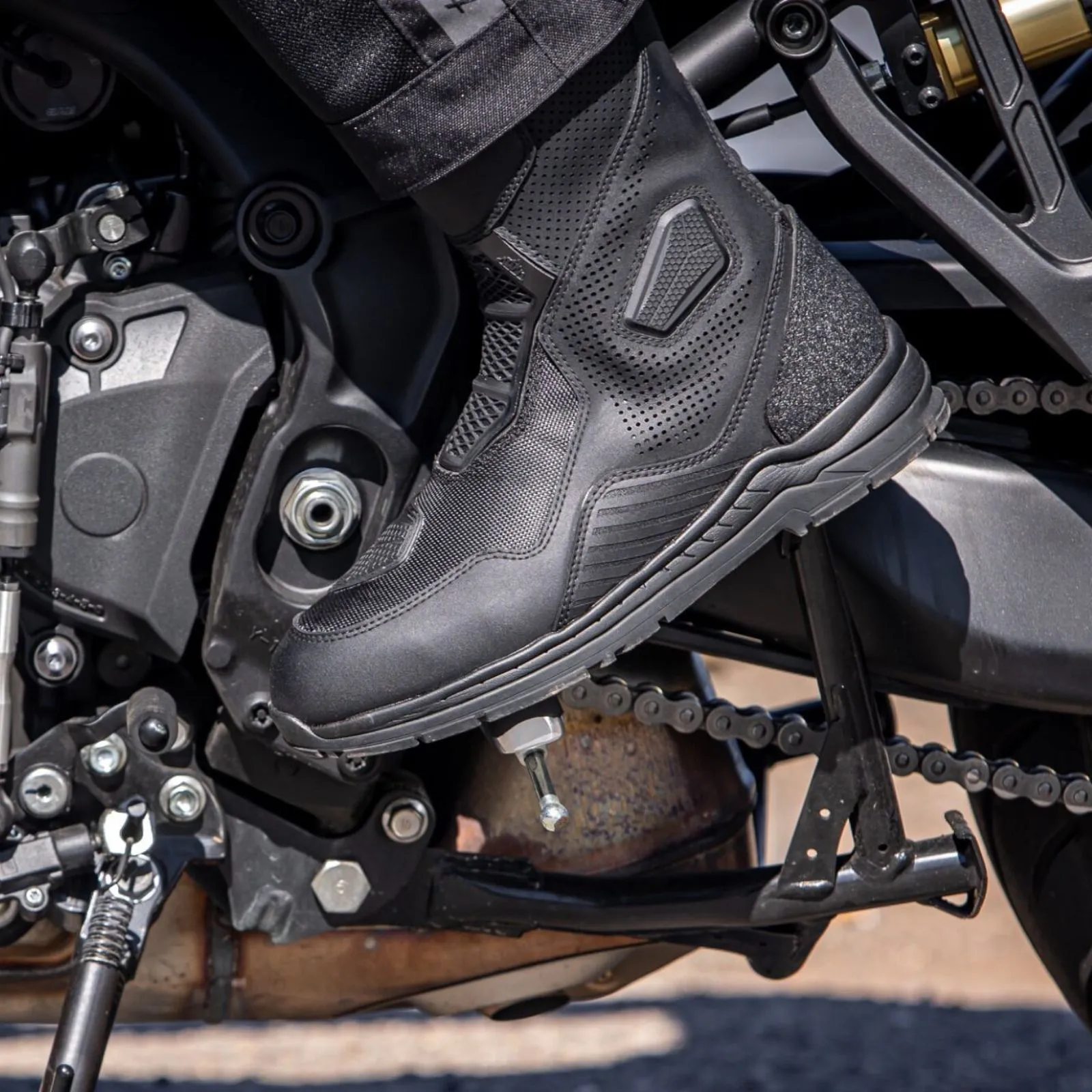 Helix Vented Touring Boots for Tourmaster