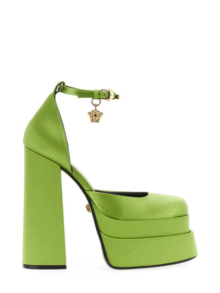 VERSACE    LEATHER MEDUSA AEVITAS PLATFORM PUMPS